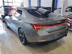 هیۆندای ئەلەنترا